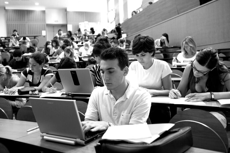 Science politique Faculté de Droit et de Science politique